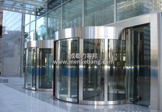 如何選擇合適的旋轉自動門