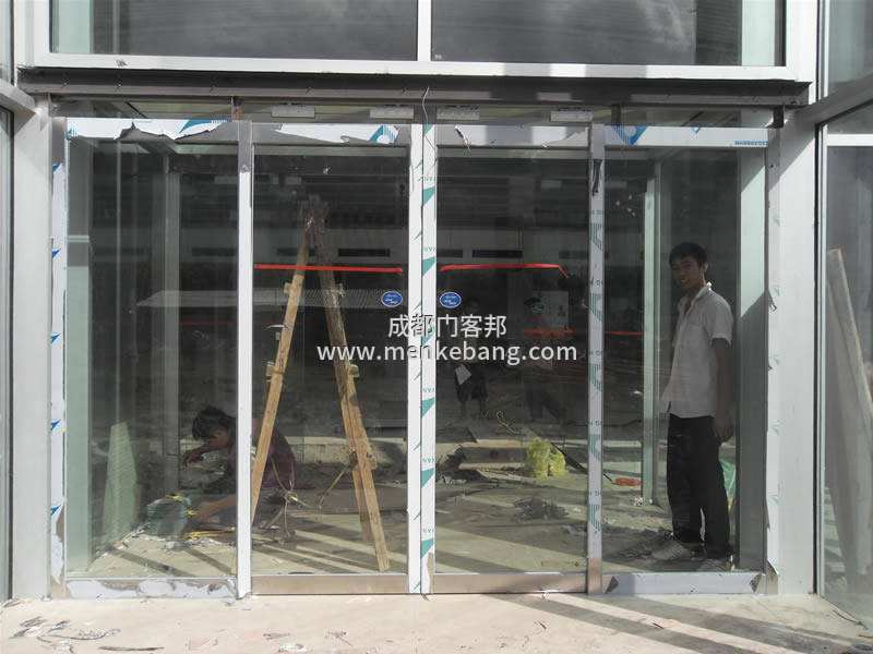 成都自動門上門安裝,自動門安裝維修上門服務(wù)