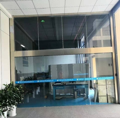 雙流大型自動門安裝案例