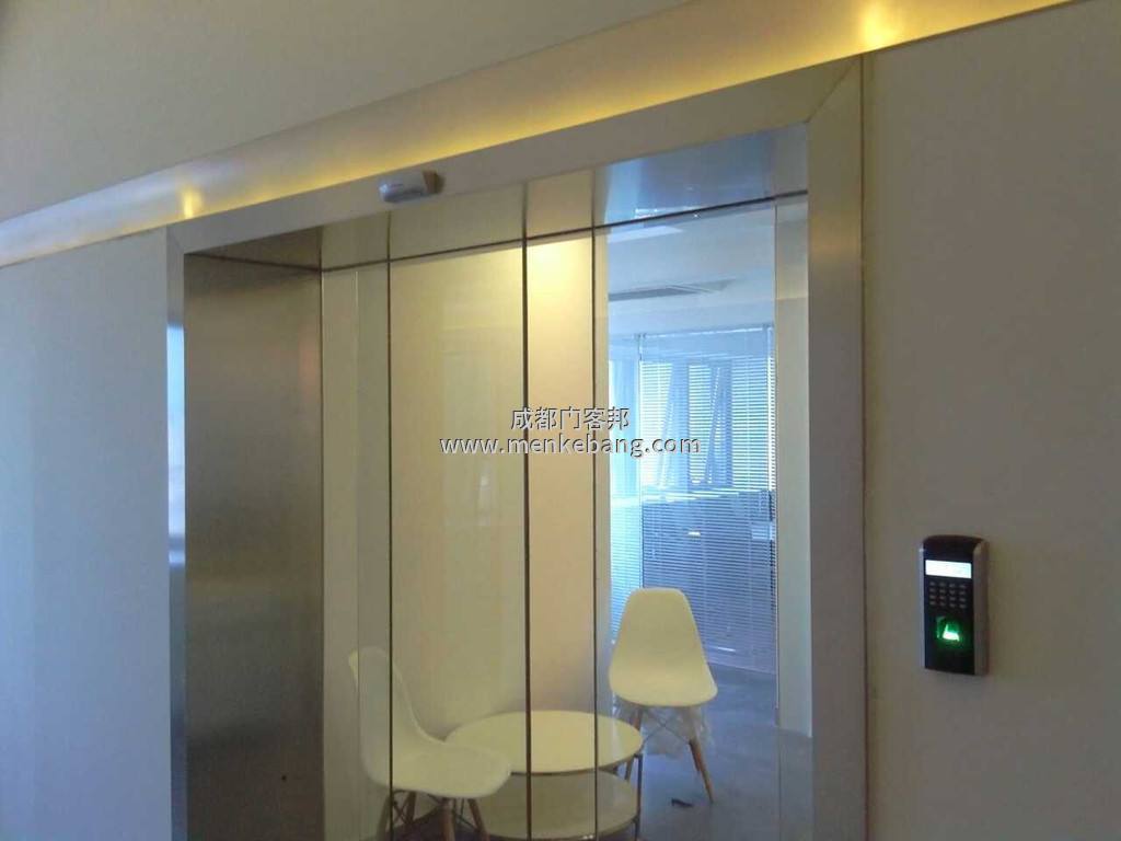 感應(yīng)門控制門常開不能關(guān)閉